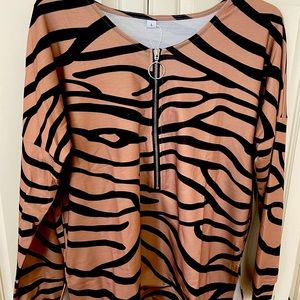 Leopard long sleeve half zip new with tags